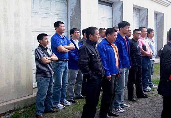 公司预备役民兵训练-跃跃欲试