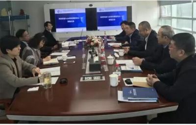 七台河市委副书记、市长贾君一行到访中国石墨