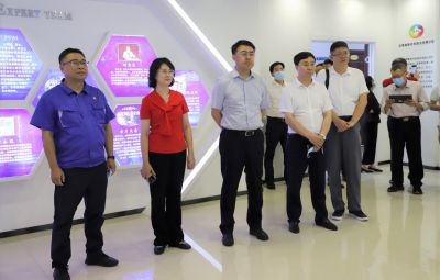 江门市政企考察团莅临yw永旺快投网参观考察
